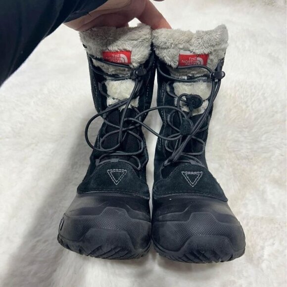 The North Face kids winter boots. Warm and waterproof! Size 3. Excellent conditi - Picture 10 of 10